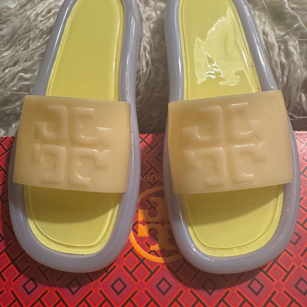 Tory Burch Bubble Jelly Citron Slide Sandals.